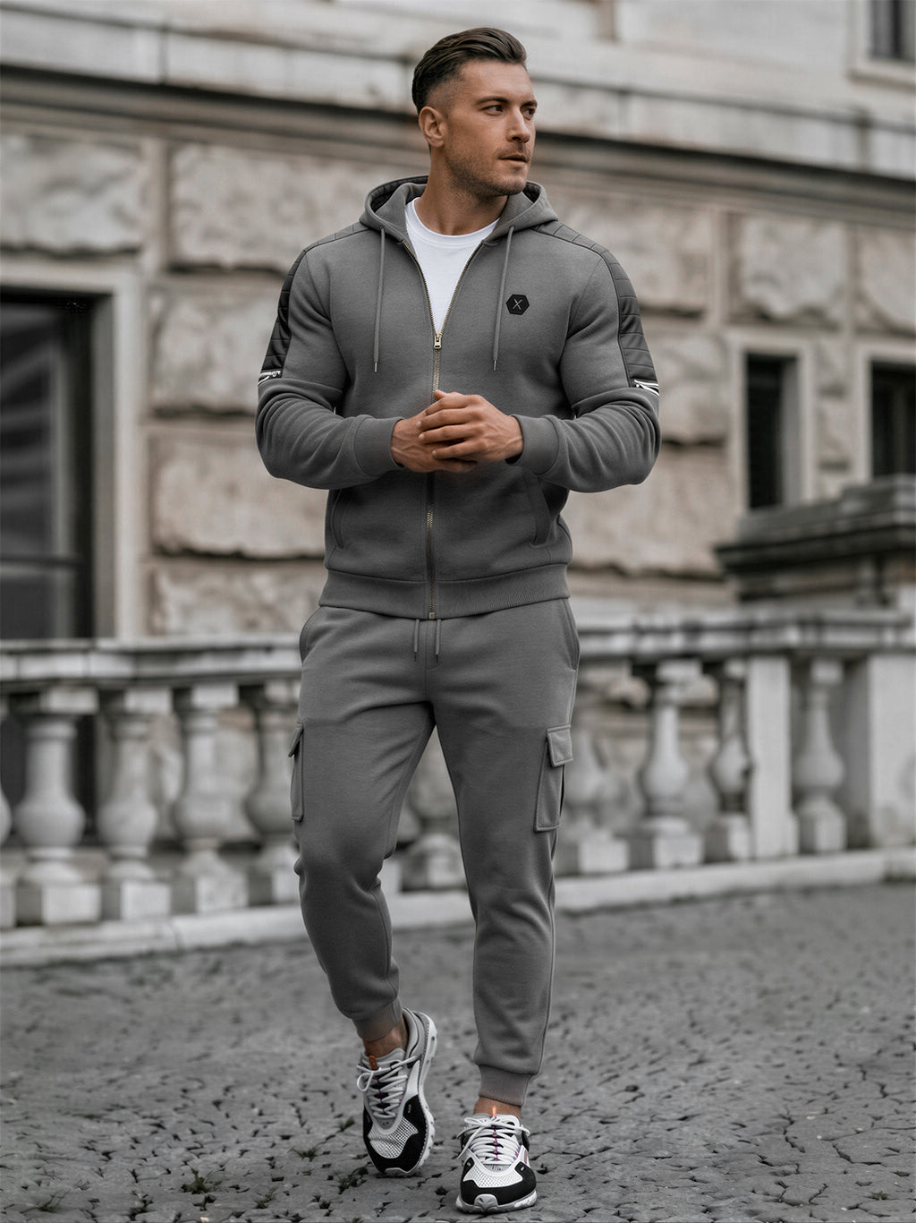 TZ09 Men's Zip Up Hoodie Tracksuit 2 Piece Matching Outfit with Zipper Pockets