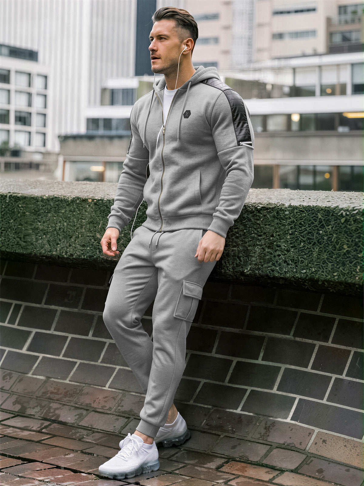 TZ09 Men's Zip Up Hoodie Tracksuit 2 Piece Matching Outfit with Zipper Pockets