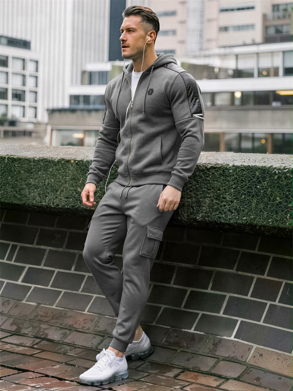 TZ09 Men's Zip Up Hoodie Tracksuit 2 Piece Matching Outfit with Zipper Pockets