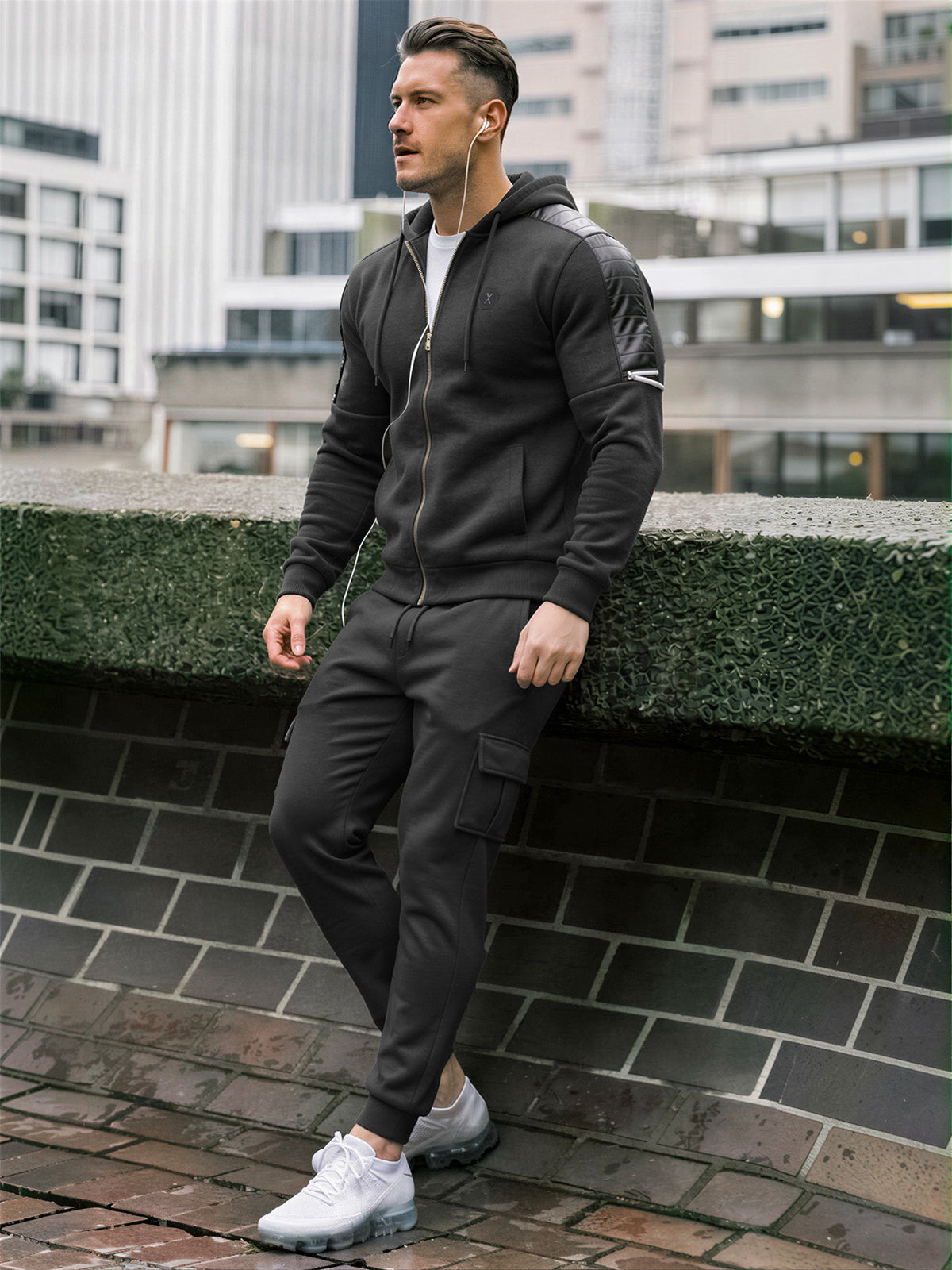 TZ09 Men's Zip Up Hoodie Tracksuit 2 Piece Matching Outfit with Zipper Pockets